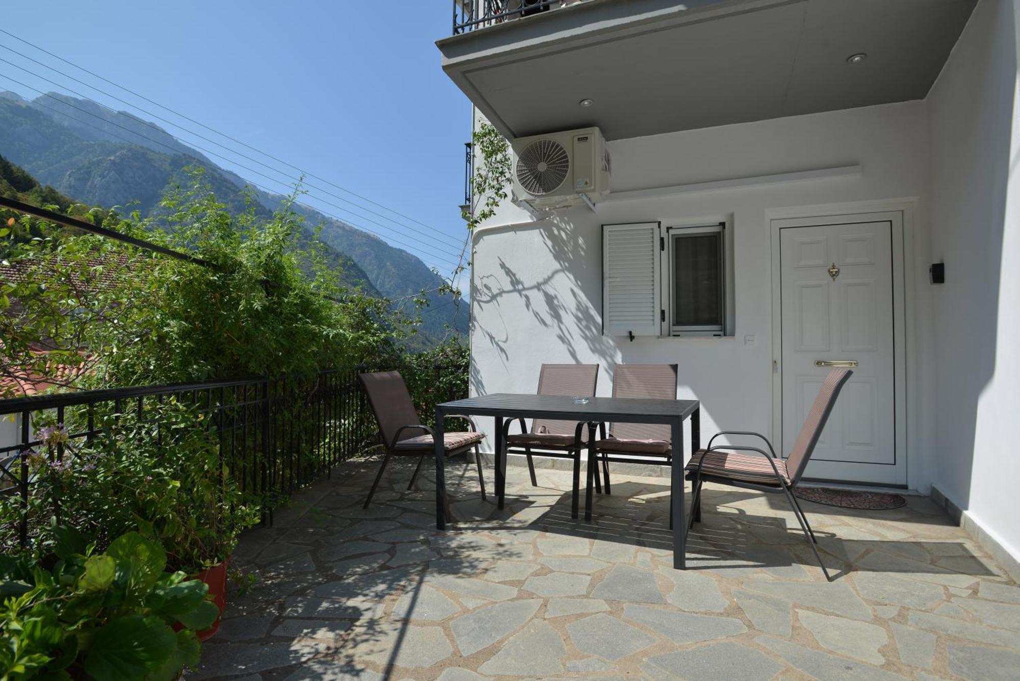 Three Elements Apartment Konitsa Exterior photo